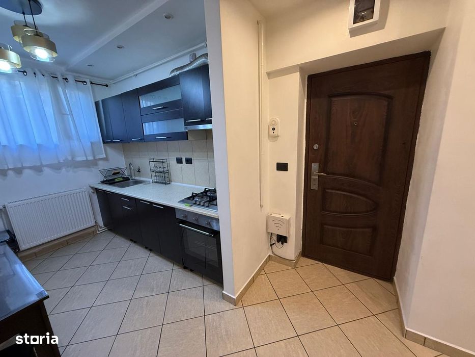 Apartament două camere Rovine