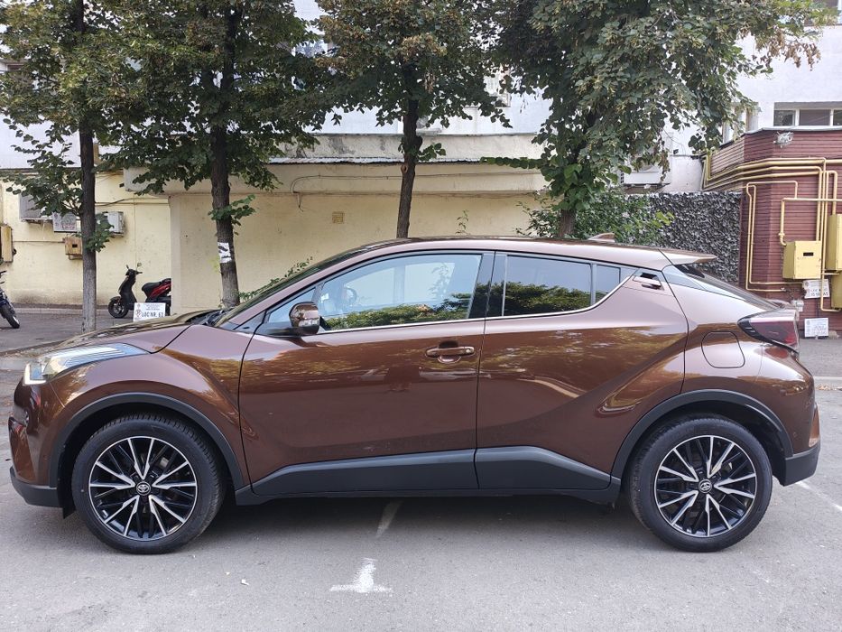 Toyota C-HR Lounge , fabricație 2018 , 67000 Km