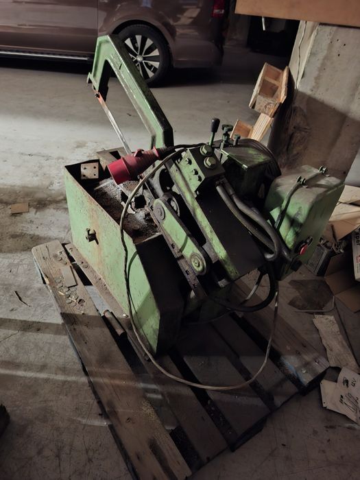 хидравлична ножовка