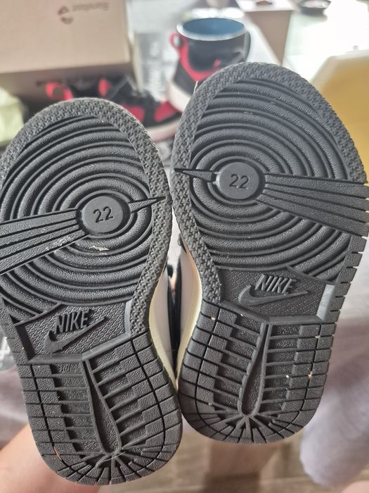 Маратонки Nike размер 21 и 22