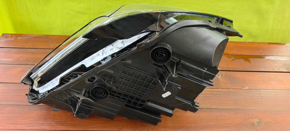 Фар Full LED за BMW X1 F48 LCI / БМВ Х1 Ф48