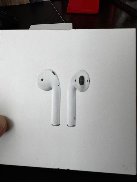 Слушалки Apple AirPods 2