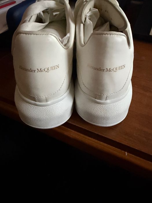 Alexander McQueen крассовки