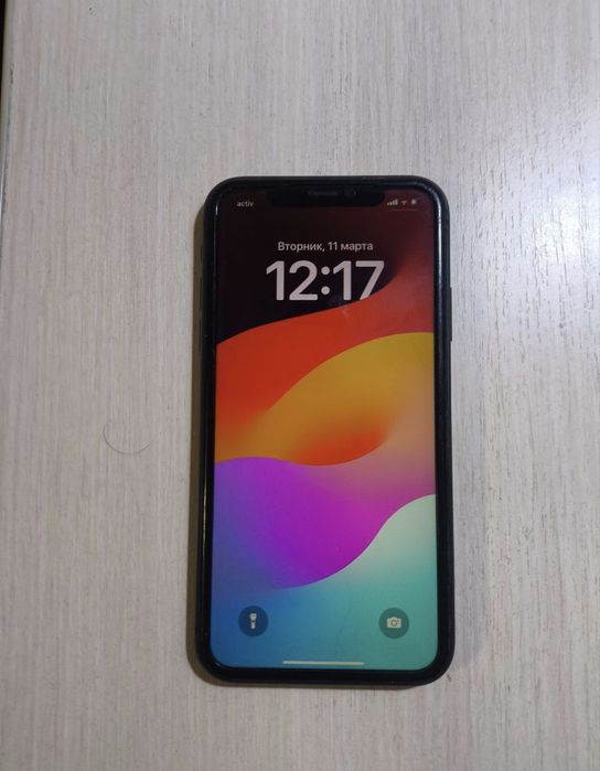 Iphone 11 в хорошем состоянии