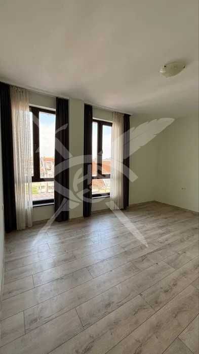 Продава се Многостаен апартамент в Пловдив, Кършияка - 192 кв.м за 1407 €/кв.м - Снимка #3