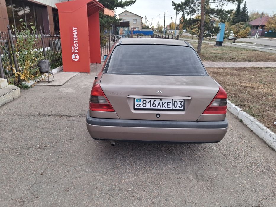 Продам Мерседес с 180