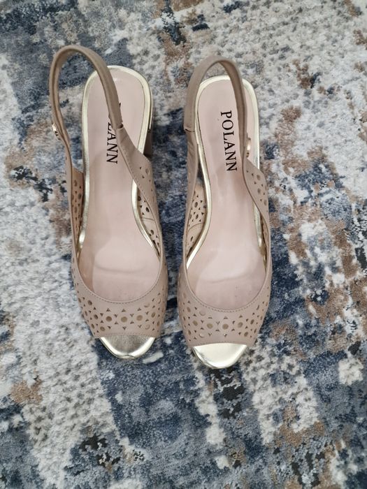 Босоножки из натуральной ласковой кожи