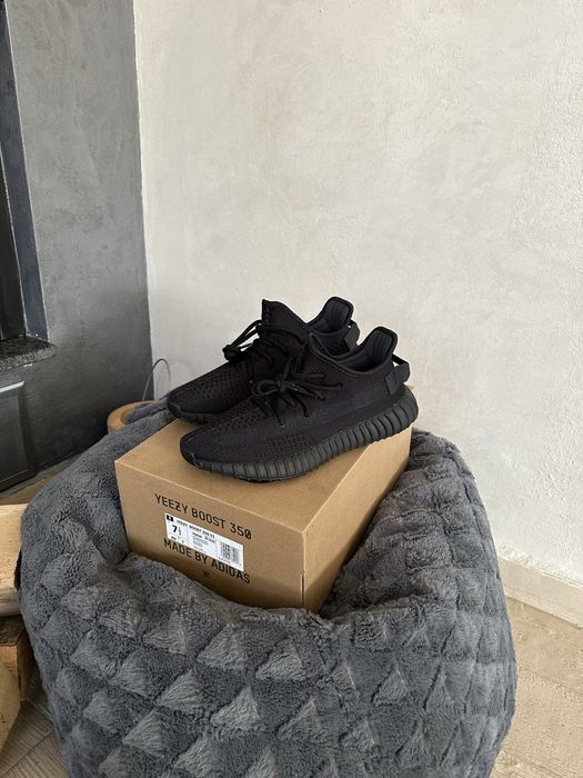 Adidas Yeezy Boost 350 V2 Onyx