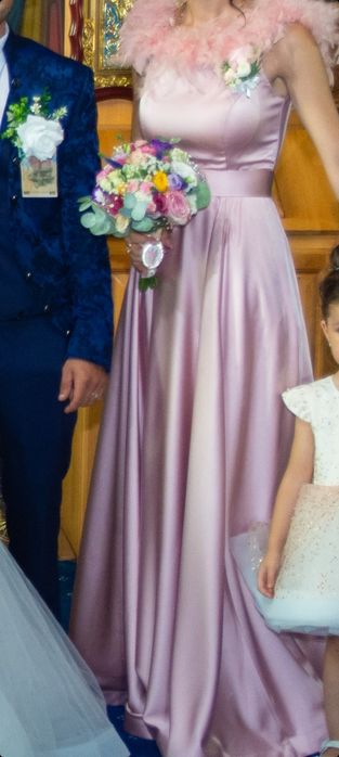 Rochie nasa roz pudra