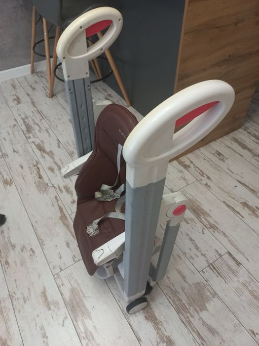Срочно продам детский стул для кормления