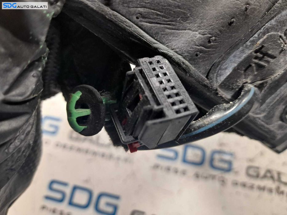 Oglinda Electrica Dreapta cu Semnalizare Volkswagen Passat B6 2005 - 2010 Culoare LA7T Cod 3C0857934 [N0413]