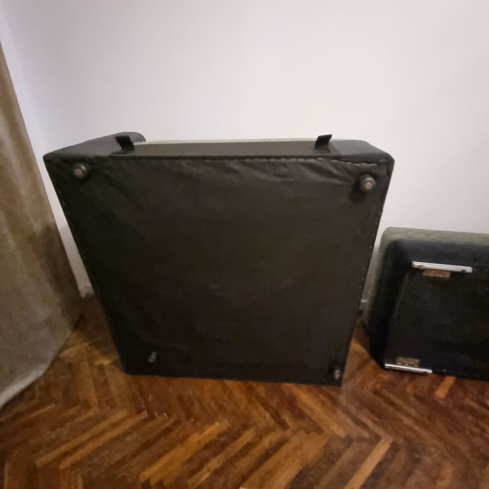 Vând canapea superba