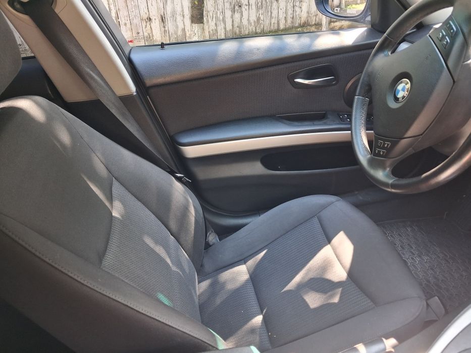 BMW 3 Series 2009 — imagine 5
