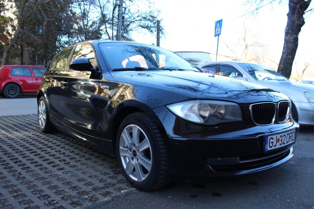 BMW Seria 1 e87 / 118D /  2009 / 2.0 Motorina Manual