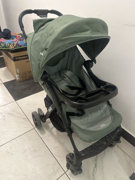 Коляска. Joie.