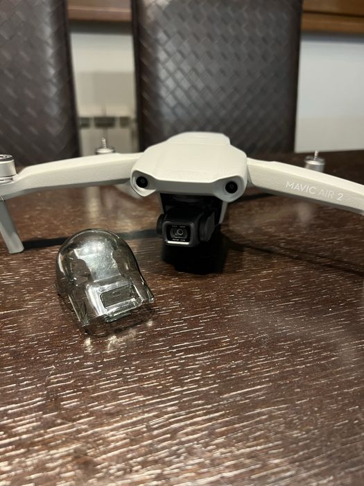 Дрон DJI Mavic Air 2 Fly More Combo