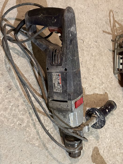 Прободен трион + ударна бормашина