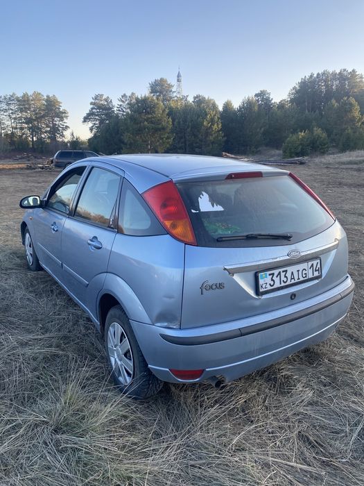 Форд фокус 2003год