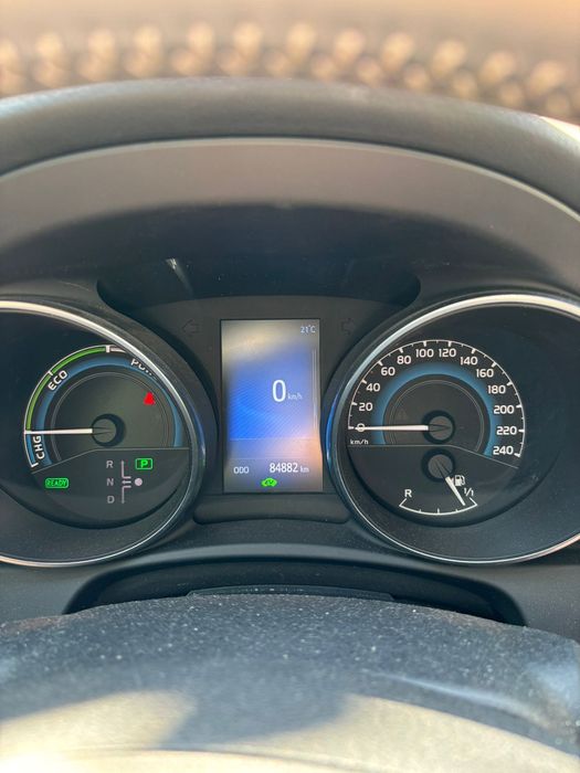 Toyota Auris Hybrid