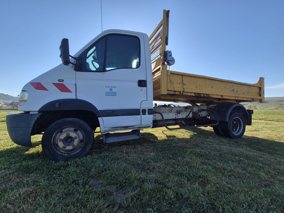 Renault Mascot 2,8 110 cai basculabil