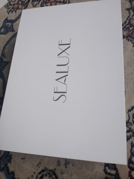 Parfumeriya SEALUXE Greenleaf maxsuloti.