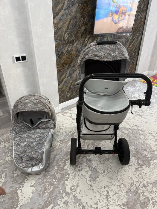 Коляска от Anex. В отдичном состоянии.