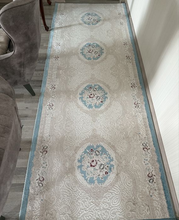 Продам ковры срочно