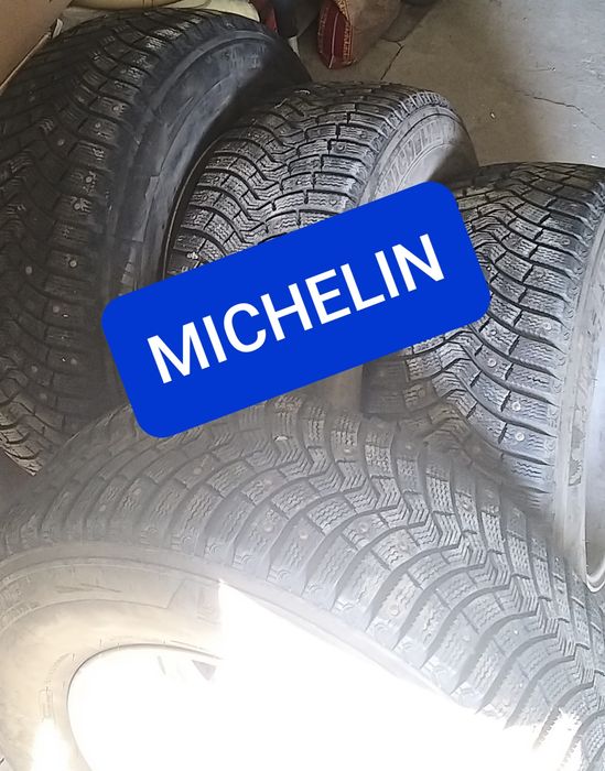 Шины MICHELIN,  зимние, шипованные 275/70 R16