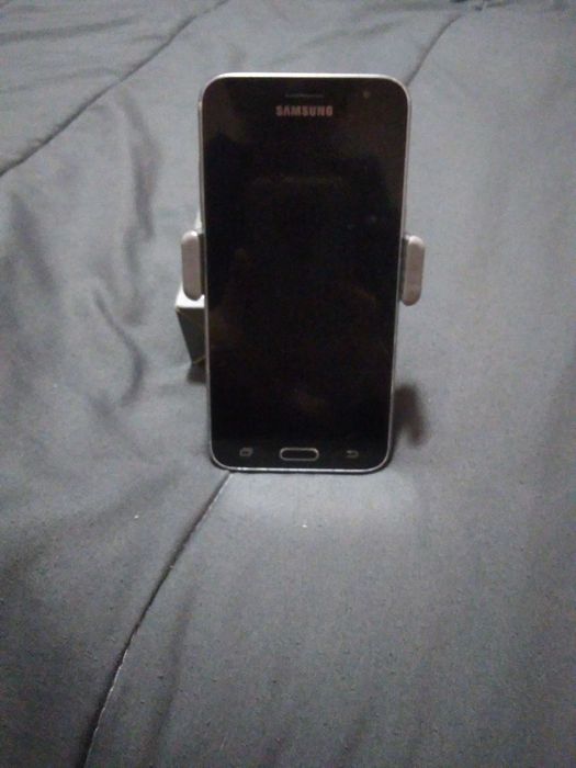 Поставка за кола