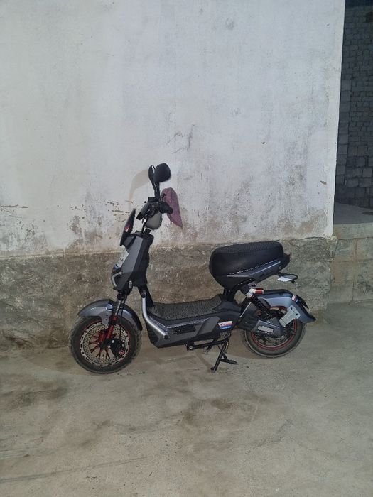 Elektro skuter ishqbozlari uchun