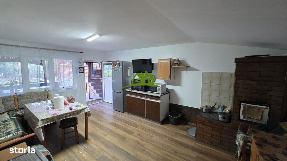 Casa P+M cu 4 camere  si 485 mp teren pe Dealul Malului, Rm Valcea