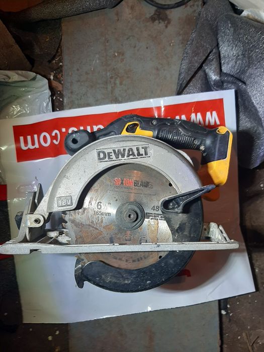 Devalt circula cu panza dcs391.