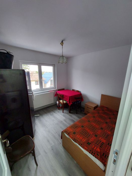 Vand apartament 2 camere