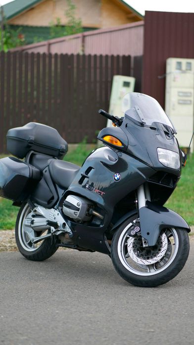 Motocicletă BMW R1100RT