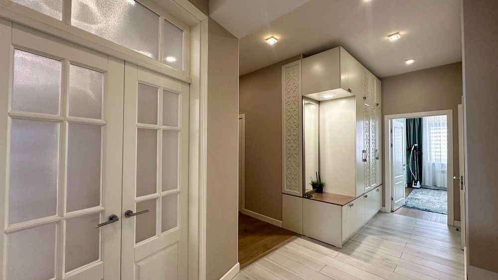 4-х ком в доме Гаку, Владислав ИмпериЯ