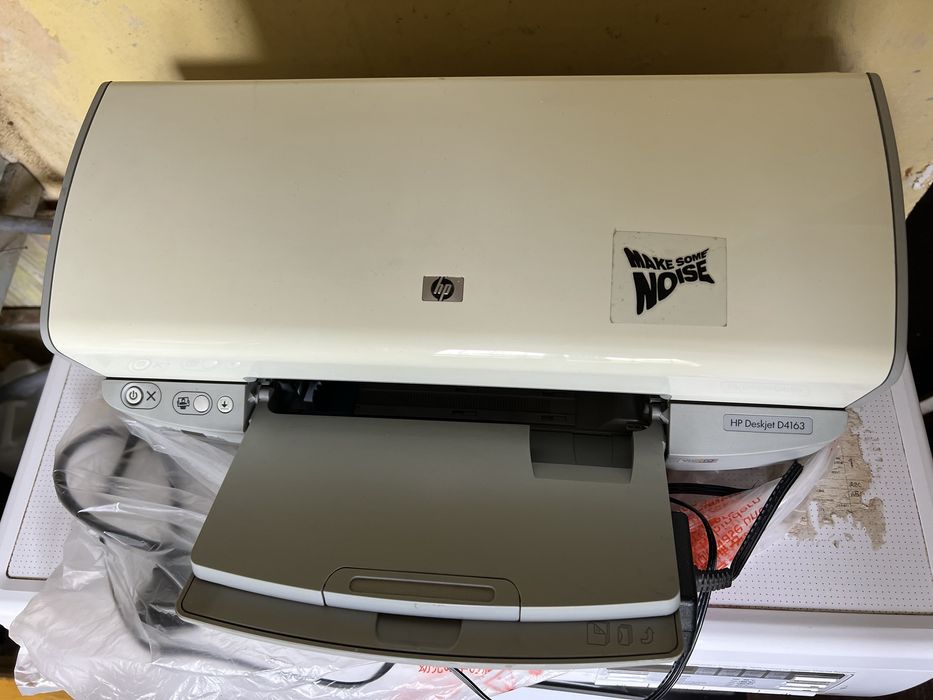 Принтер HP Deskjet D4163