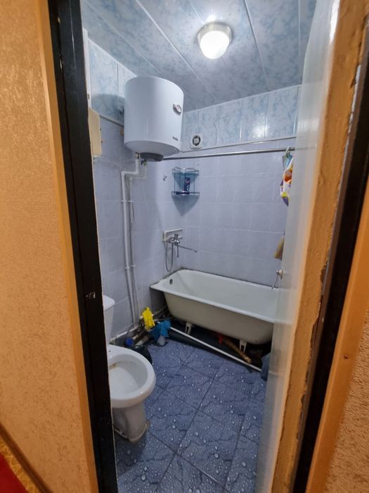 2 xonali uy sotiladi Fargona shahar Burj apteka oldida 1 etaj