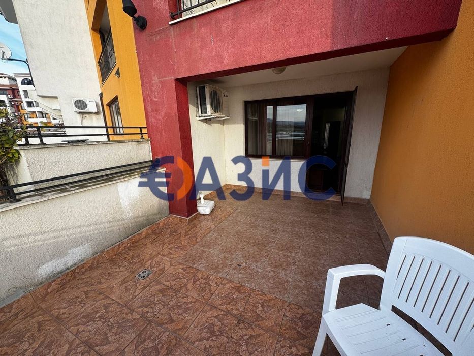 Продава се Тристаен апартамент в Ахелой - 87 кв.м за 749 €/кв.м - Снимка #12