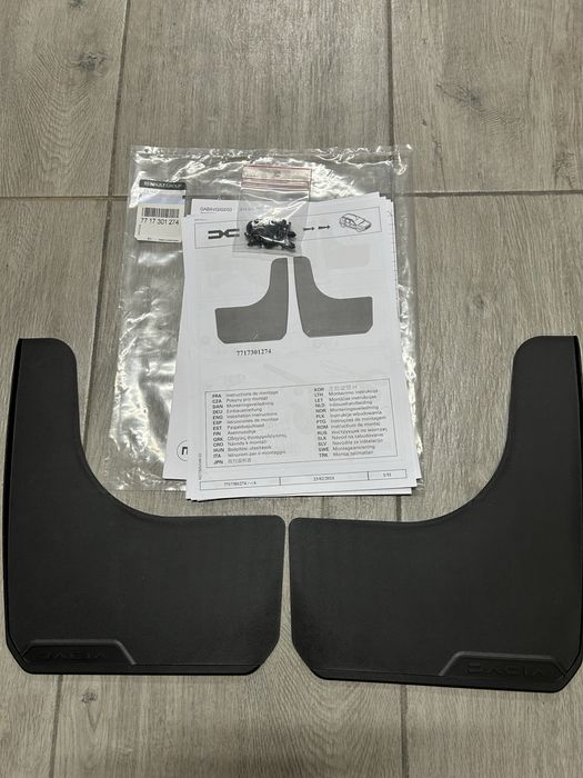 Apărători noroi originale Duster 3 si Spring facelift
