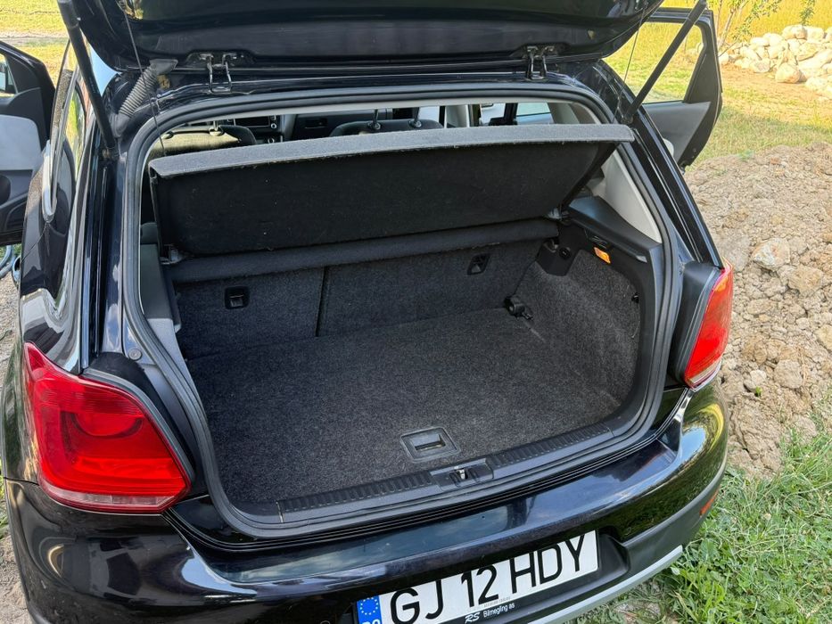Volkswagen Polo 2011-1.6 diesel