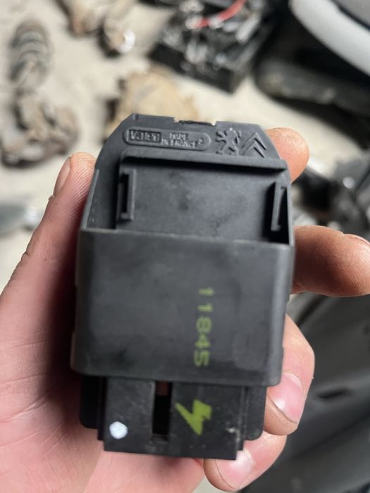 Buton/butoane geamuri electrice Peugeot 206