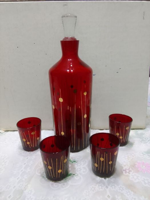 Продам графины разных видов.