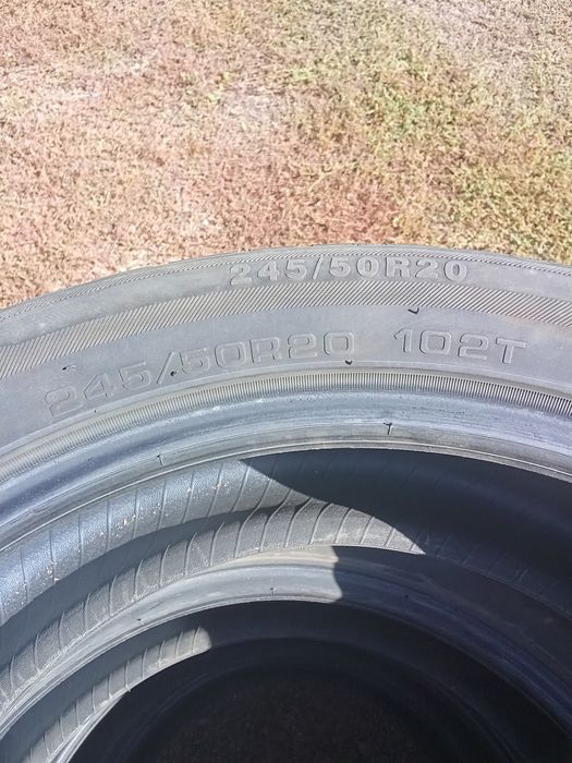 Зимние шины 245/50/20, б/у