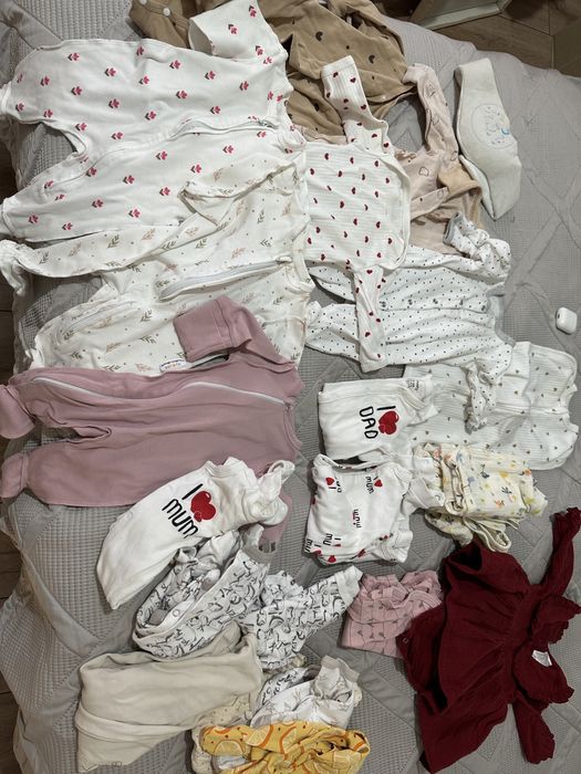 Продам вещи для норожденной девочки