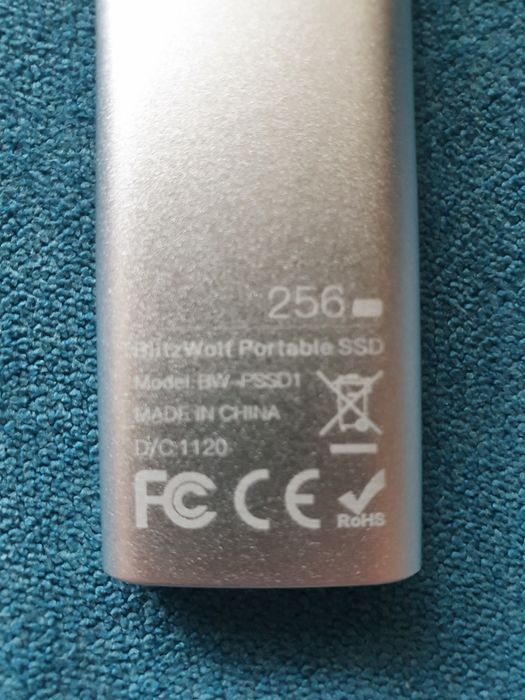 SSD накопитель 256 GB