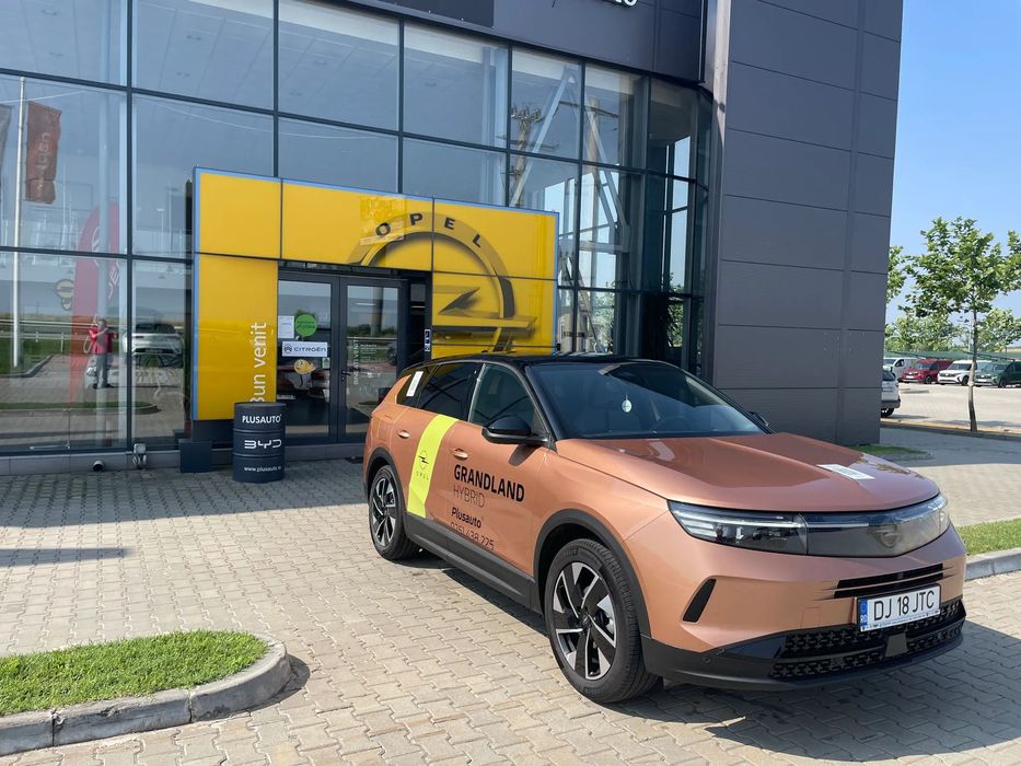 Opel Grandland Noul OPEL GRANDLAND GS 1.2 Benzina Hybrid 136 CP AT6