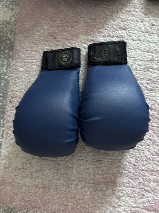 Lot manusi, papucei si gambiere pentru karate