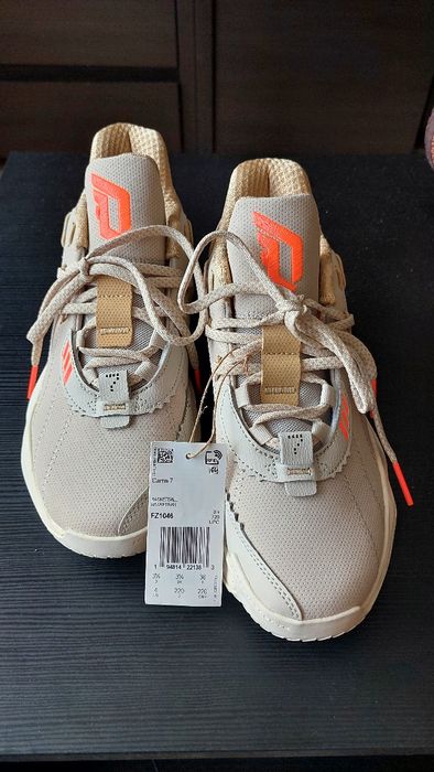 Маратонки Adidas Dame 7 , N36