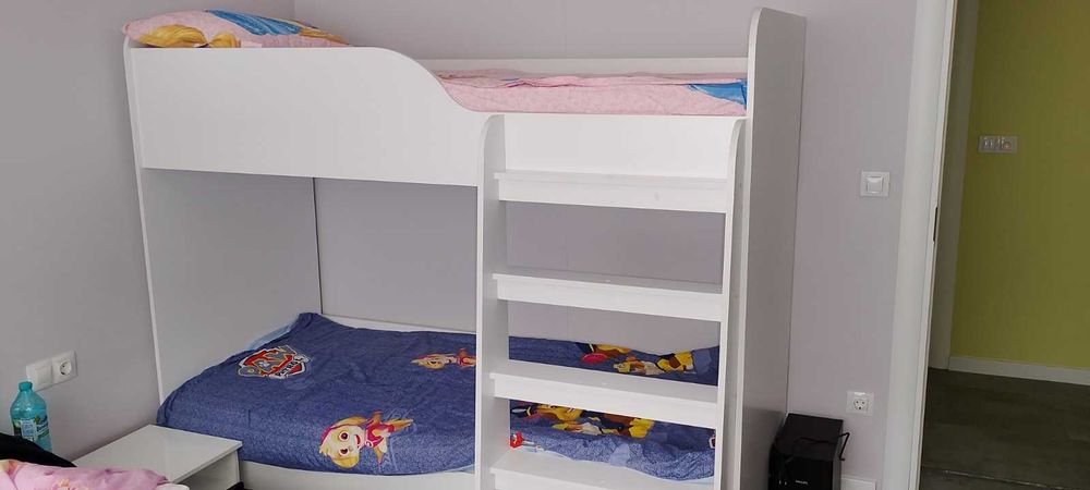 Двуетажно детско легло