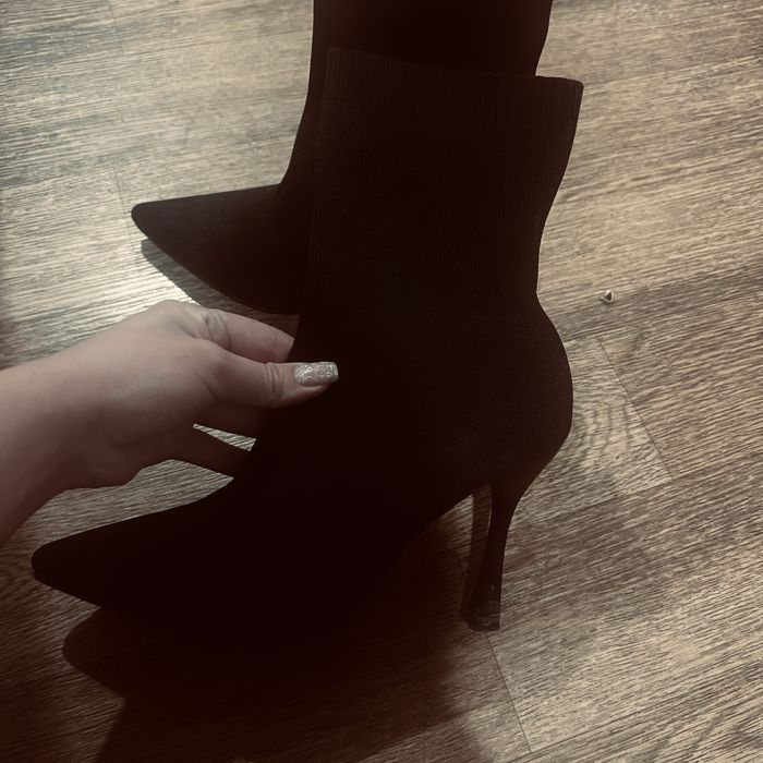 Продам ботильоны Van si